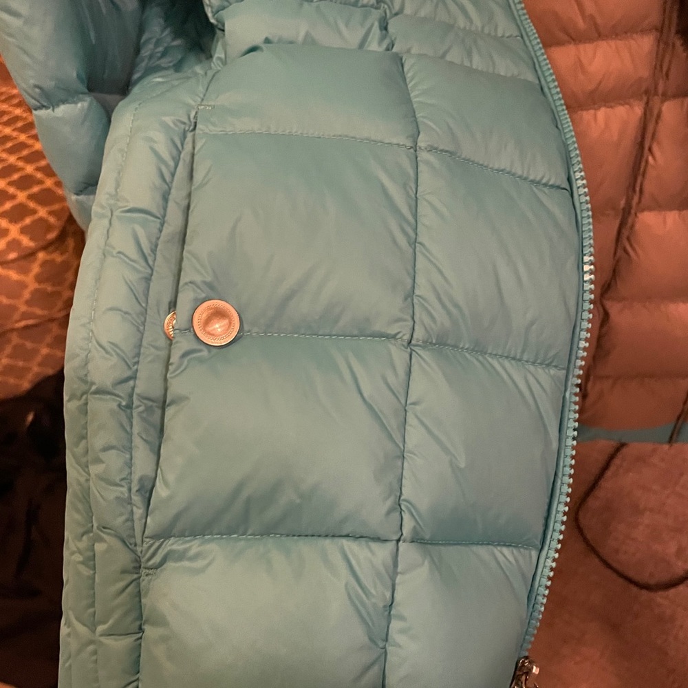Puffer Jacket - Picture 2 of 4